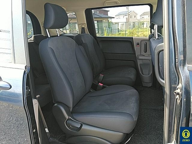 HONDA FREED 2009