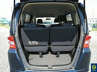 HONDA FREED 2009