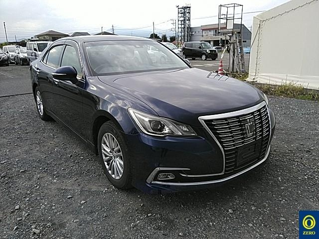 TOYOTA CROWN 2018