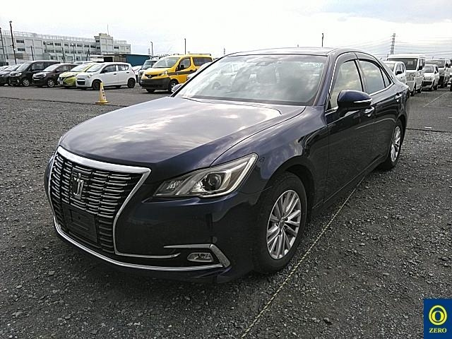 TOYOTA CROWN 2018