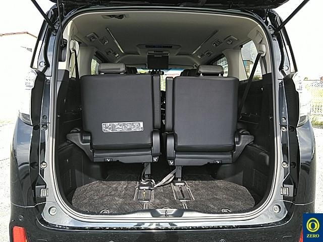 TOYOTA VELLFIRE 2015