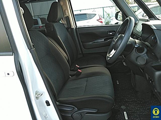 NISSAN ROOX 2021
