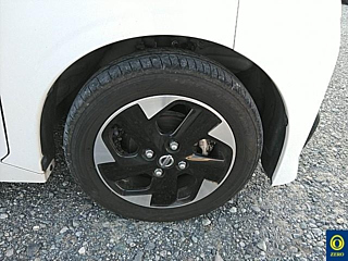 NISSAN ROOX 2021