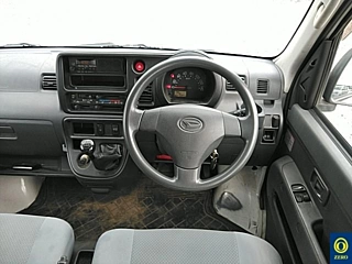 DAIHATSU HIJET VAN 2017