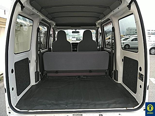 DAIHATSU HIJET VAN 2017