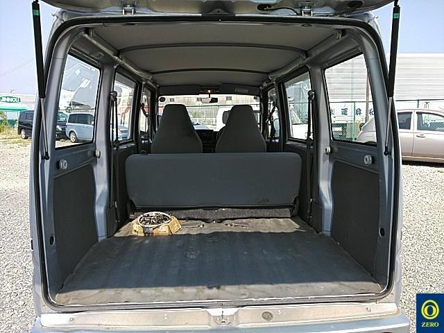 NISSAN CLIPPER VAN 2010