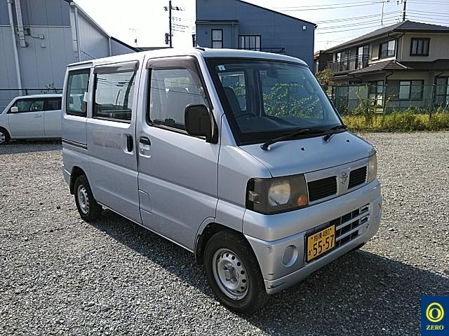 NISSAN CLIPPER VAN 2010