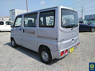 NISSAN CLIPPER VAN 2010