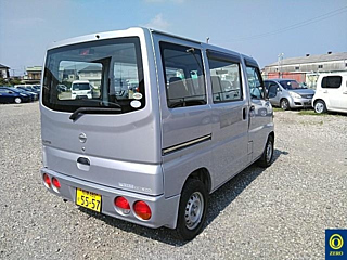 NISSAN CLIPPER VAN 2010