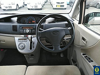 DAIHATSU MOVE 2009