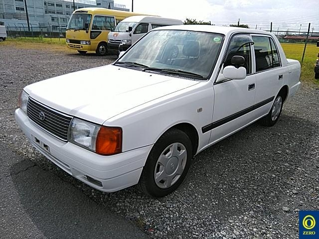 TOYOTA CROWN COMFORT 2014