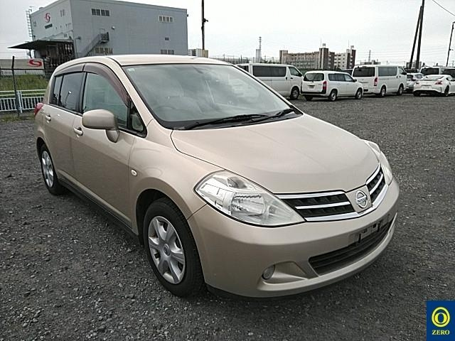 NISSAN TIIDA 2008