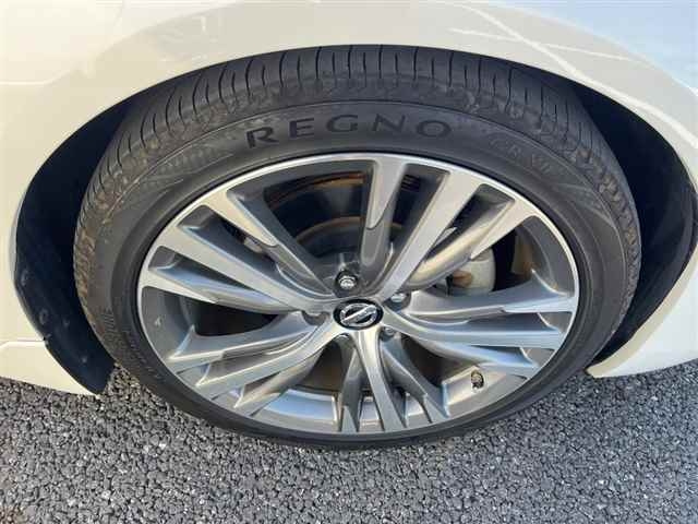 NISSAN SKYLINE 2019
