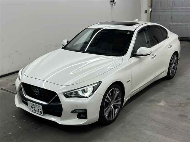 NISSAN SKYLINE 2019