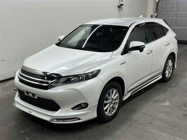 TOYOTA HARRIER 2014