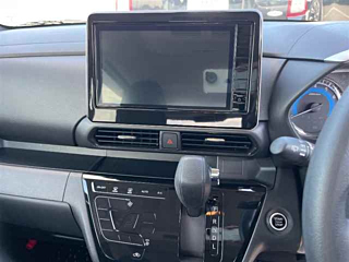 NISSAN ROOX 2023