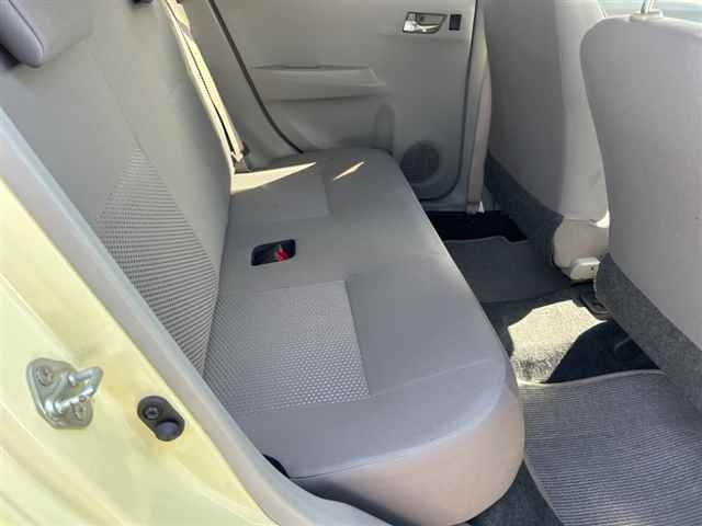 DAIHATSU MIRA E S 2013