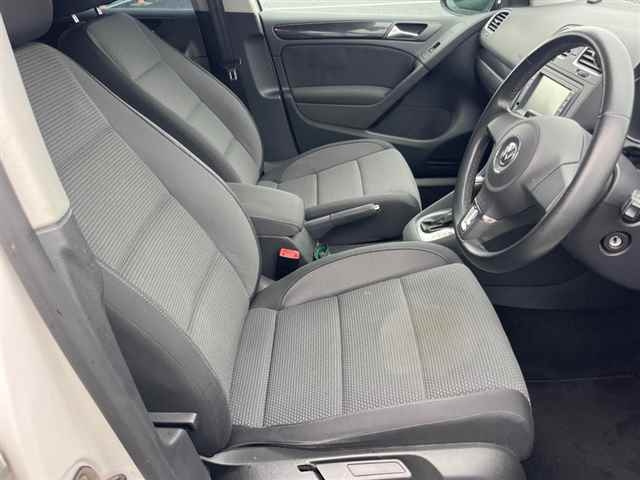 VOLKSWAGEN GOLF 2012