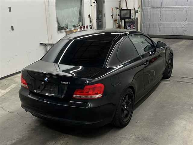 BMW 1 SERIES 2012