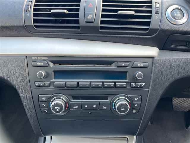 BMW 1 SERIES 2012