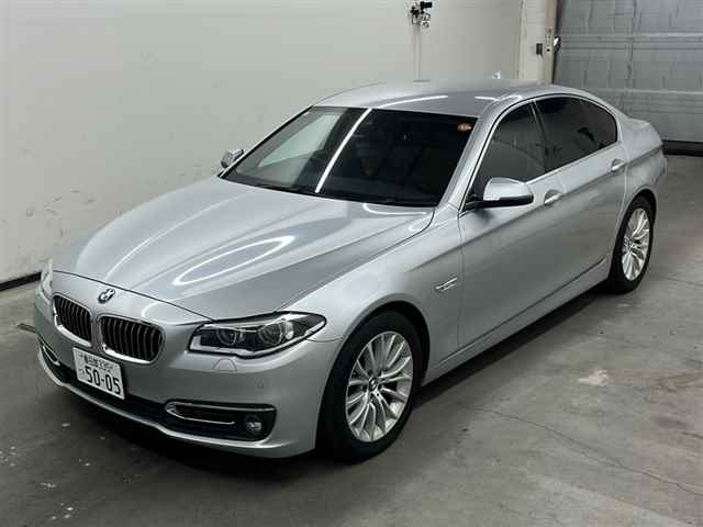 BMW 5 SERIES 2014