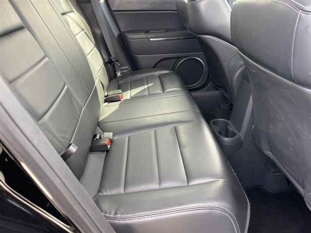 CHRYSLER JEEP PATRIOT 2012