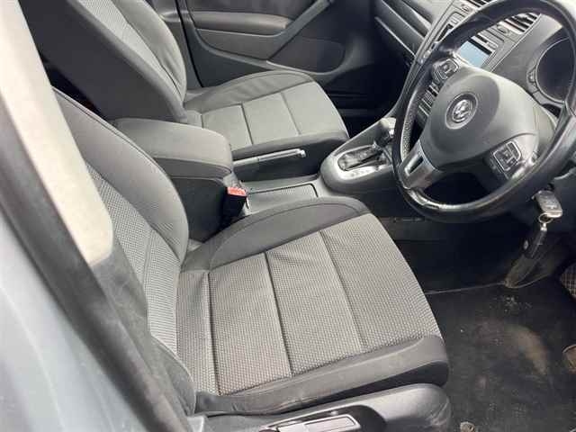 VOLKSWAGEN GOLF 2009