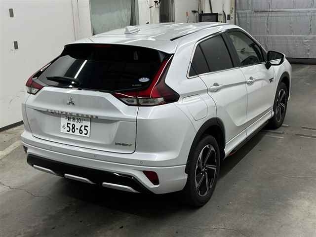 MITSUBISHI ECLIPSE CROSS 2021