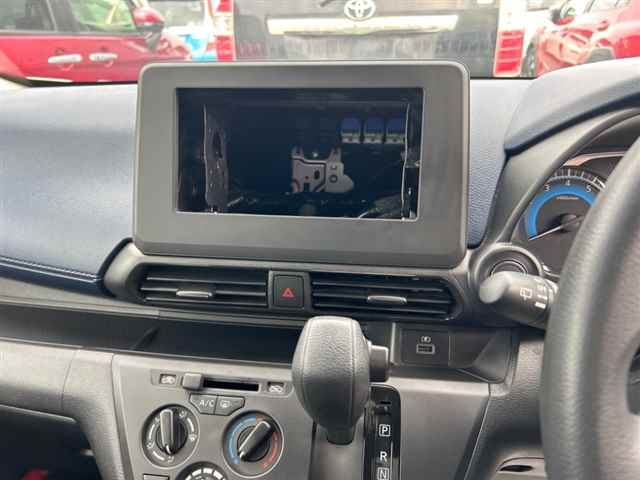 MITSUBISHI EK X 2021