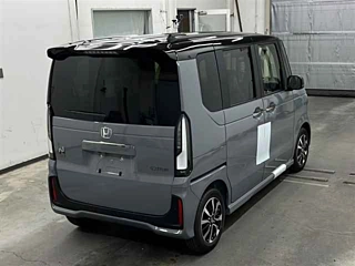 HONDA N BOX 2025