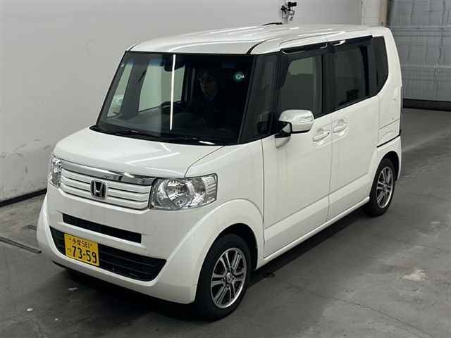 HONDA N BOX 2015