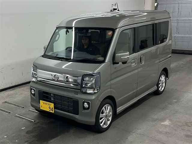 NISSAN CLIPPER RIO 2025