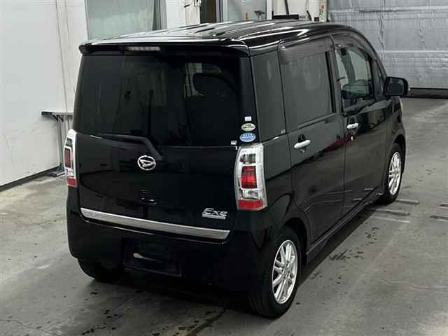 DAIHATSU TANTO EXE 2010