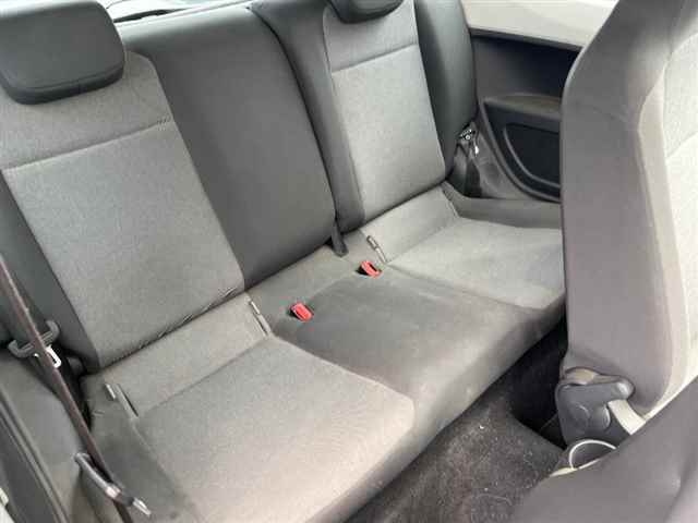VOLKSWAGEN UP 2015