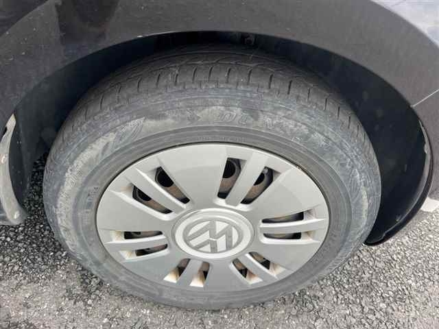 VOLKSWAGEN UP 2015