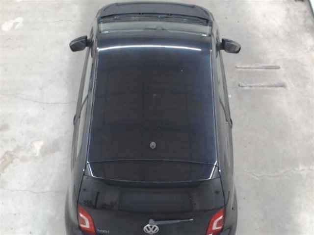 VOLKSWAGEN UP 2015