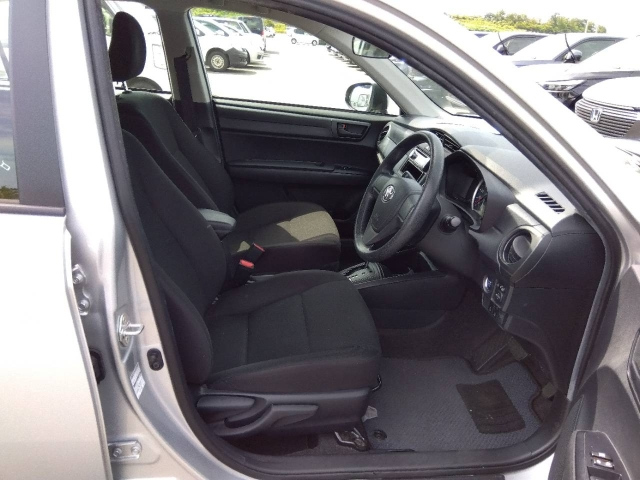 TOYOTA COROLLA AXIO 2020