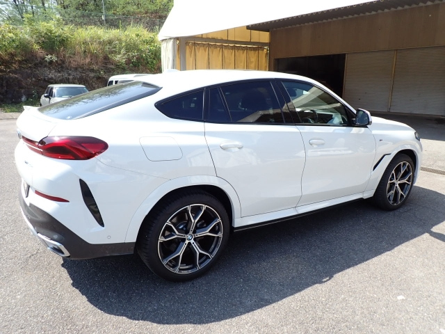 BMW X6 2023