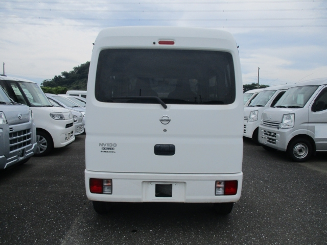 NISSAN CLIPPER VAN 2021
