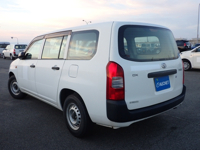 TOYOTA PROBOX 2013