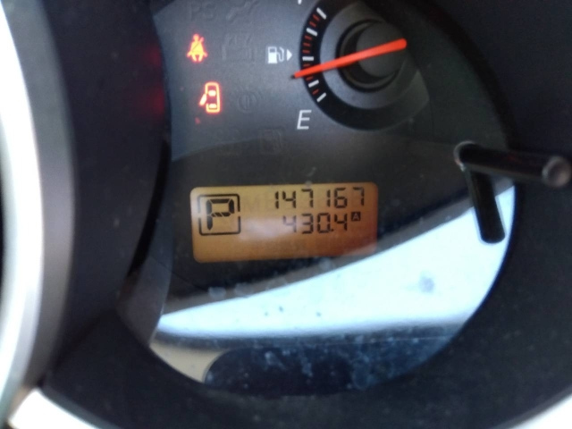 NISSAN SYLPHY 2010