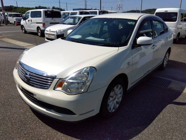 NISSAN SYLPHY 2010