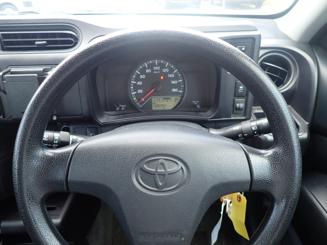 TOYOTA SUCCEED 2018