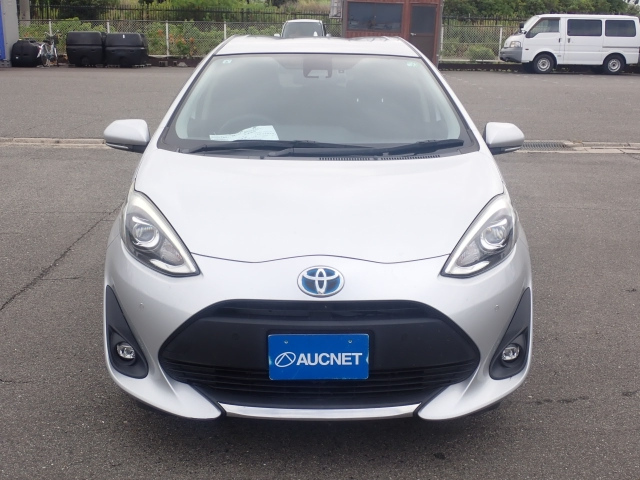 TOYOTA AQUA 2019
