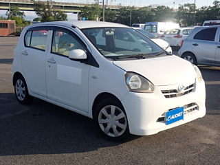 DAIHATSU MIRA E S 2012