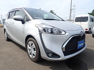 TOYOTA SIENTA 2020