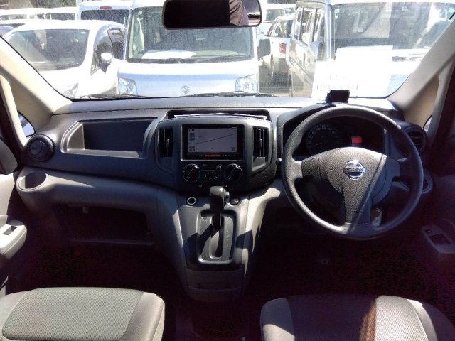 NISSAN NV200 2014