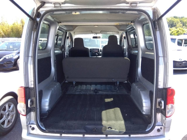 NISSAN NV200 2014