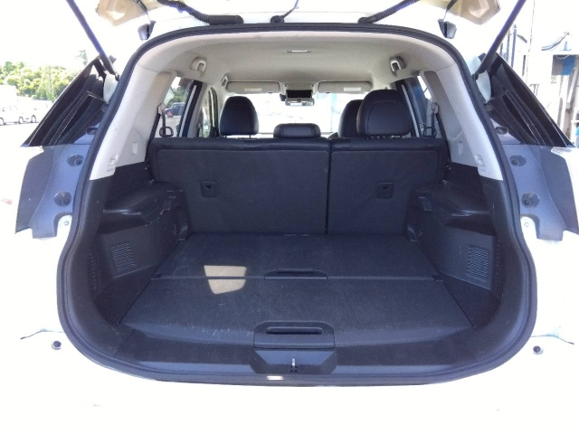 NISSAN X-TRAIL 2014