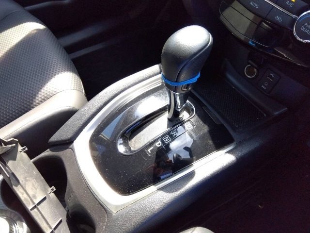 NISSAN X-TRAIL 2014